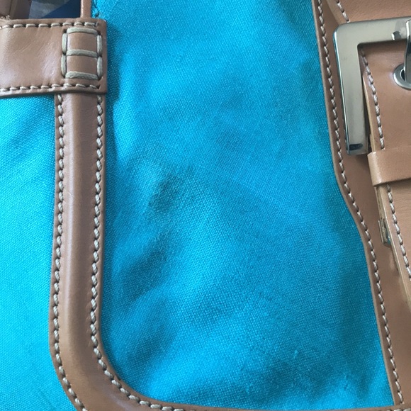 Tod’s Shoulder bag! - Picture 10 of 17